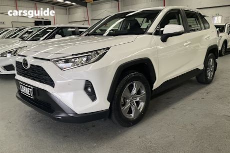 White 2022 Toyota RAV4 Wagon Gx (2Wd)