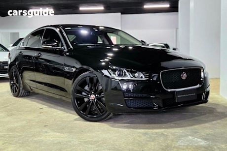 Black 2017 Jaguar XE Sedan 20D Prestige