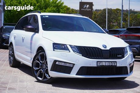 White 2019 Skoda Octavia Wagon Rs 245