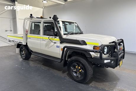 White 2024 Toyota Landcruiser Double Cab Chassis Lc79 Gxl + Diff Locks
