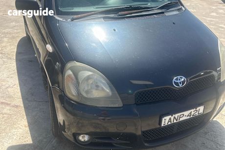 Black 2002 Toyota Echo Hatchback Sportivo