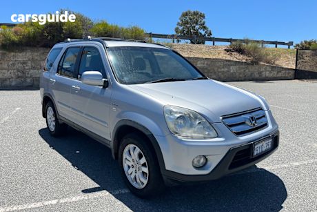 Silver 2005 Honda CR-V Wagon (4X4) Sport