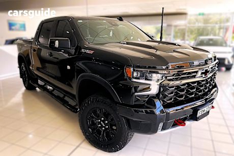 Black 2023 Chevrolet Silverado Crew Cab Pickup 1500 Zr2