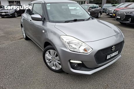 Silver 2017 Suzuki Swift Hatchback Gl