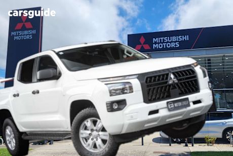 White 2024 Mitsubishi Triton Double Cab Pick Up Glx+ (4X4)