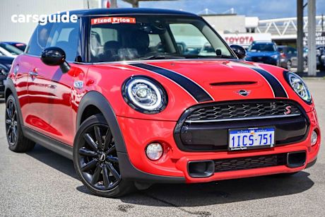 Red 2019 Mini Cooper Hatchback S 3D Hatch