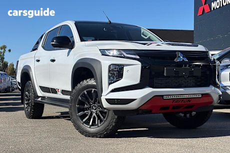 White 2023 Mitsubishi Triton Double Cab Pick Up Gsr (4X4)