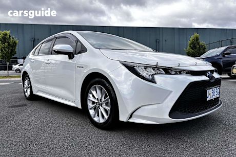 White 2021 Toyota Corolla Sedan Ascent Sport Hybrid
