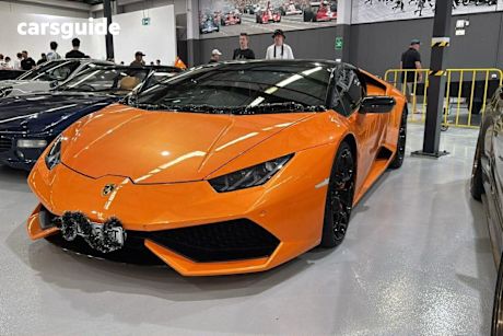 Orange 2015 Lamborghini Huracan Coupe Lp 610-4