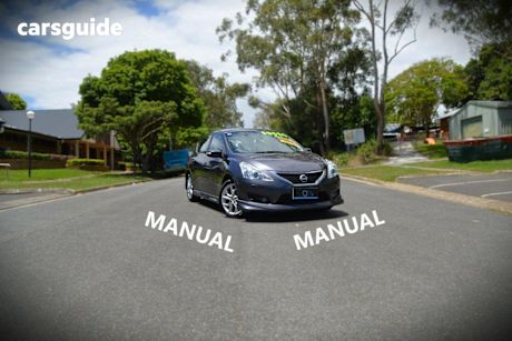 Grey 2016 Nissan Pulsar Hatchback Sss