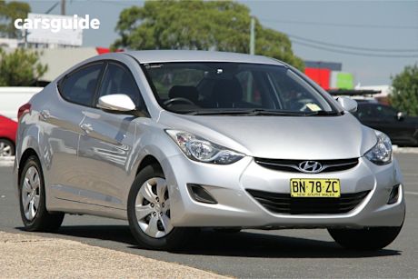 Silver 2011 Hyundai Elantra Sedan Active