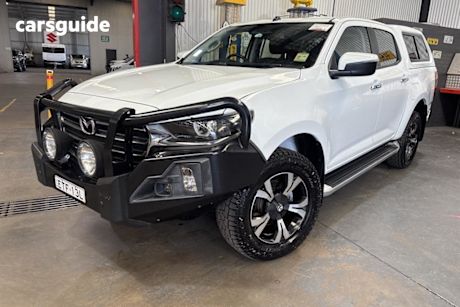 White 2022 Mazda BT-50 Dual Cab Pick-up Xtr (4X2)