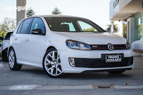 White 2011 Volkswagen Golf Hatchback Gti Edition 35
