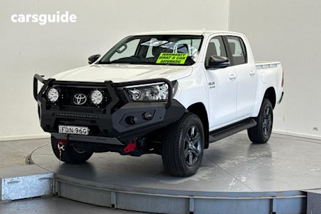 White 2023 Toyota Hilux Cab Chassis Sr (4X4)