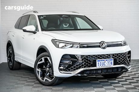 White 2025 Volkswagen Tiguan Wagon 150Tsi R-Line