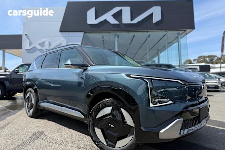 Blue 2025 Kia EV5 Wagon Earth Awd Lr Black