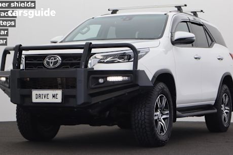 White 2020 Toyota Fortuner Wagon Gxl