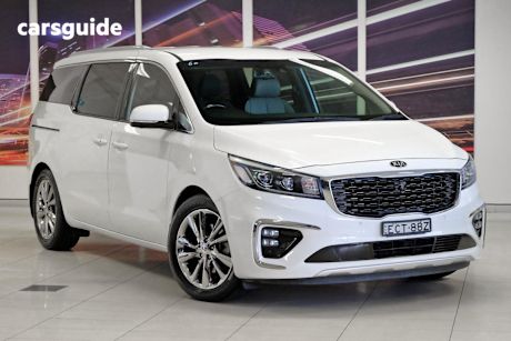 White 2019 Kia Carnival Wagon Platinum