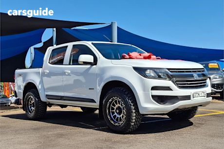 White 2017 Holden Colorado Crew Cab Pickup Ls (4X4)