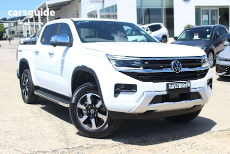 White 2025 Volkswagen Amarok Dual Cab Utility Style Tdi600 4Motion Tray