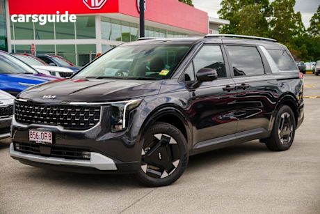 Grey 2025 Kia Carnival Wagon Sport+ Hev