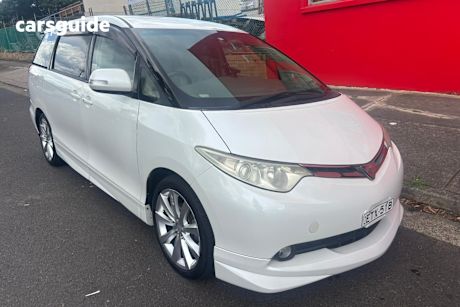 White 2007 Toyota Estima Commercial AERAS G