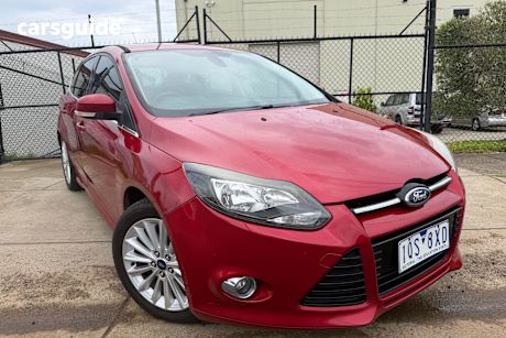 Red 2014 Ford Focus Hatchback Sport
