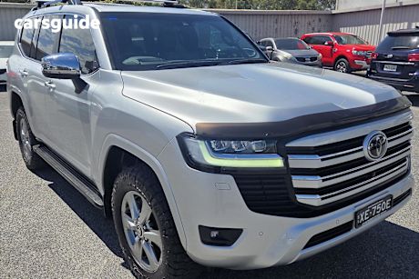 Silver 2021 Toyota Landcruiser Wagon Lc300 Sahara (4X4)