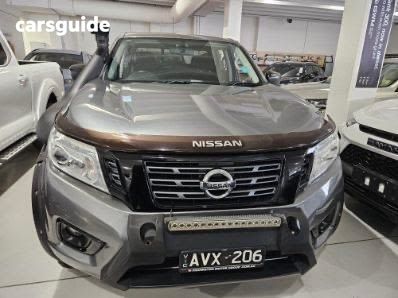 Grey 2018 Nissan Navara Dual Cab Pick-up St (4X4)