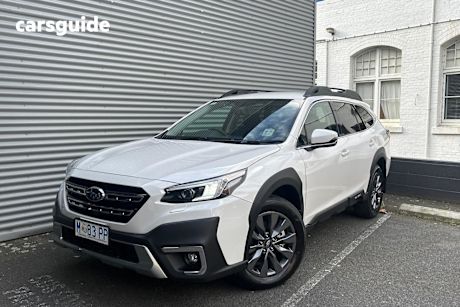 White 2025 Subaru Outback Wagon Awd