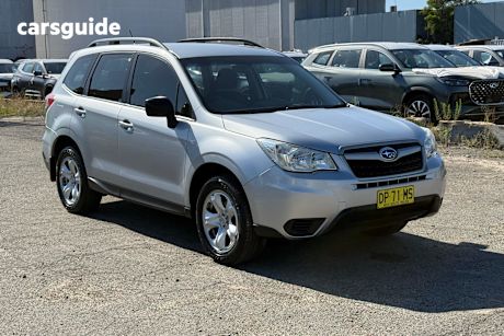 Silver 2013 Subaru Forester Wagon 2.5I