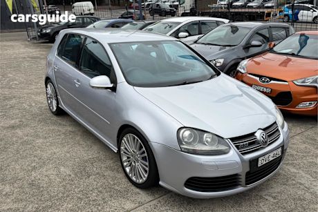 Silver 2009 Volkswagen Golf Hatchback R32