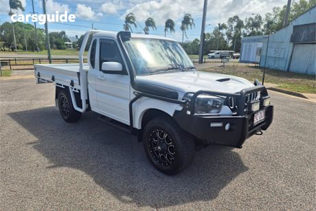 2020 Mahindra PIK-UP Cab Chassis 4Wd S6+