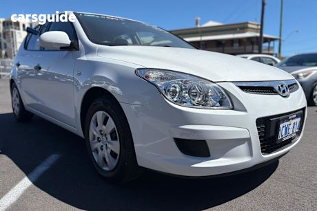 White 2008 Hyundai I30 Hatchback Sr
