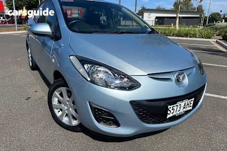 Blue 2017 Mazda 2 Hatchback Neo