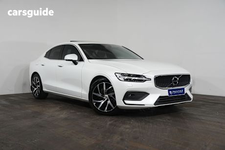 White 2020 Volvo S60 Sedan T5 Momentum
