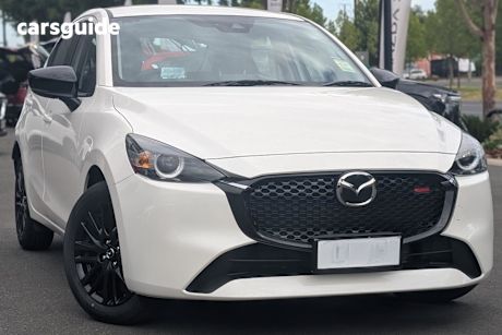 White 2025 Mazda Mazda2 Hatchback G15 Evolve
