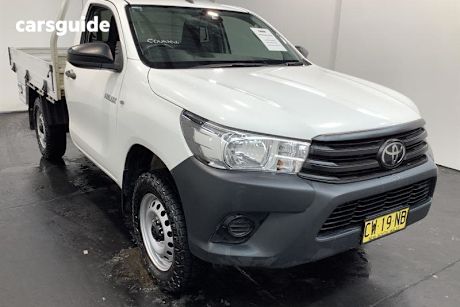 White 2020 Toyota Hilux Cab Chassis Workmate (4X4)