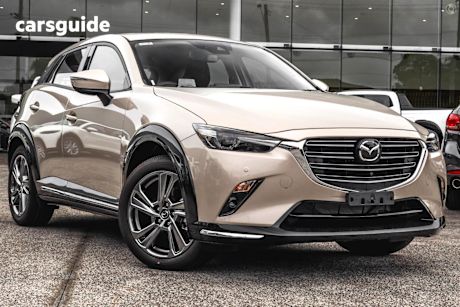 Silver 2025 Mazda CX-3 Wagon G20 Akari