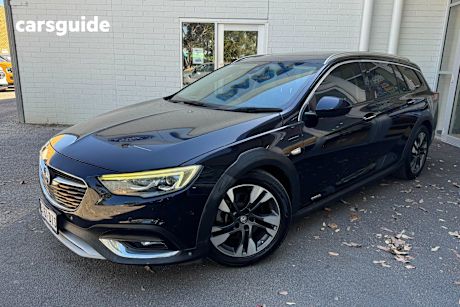 Blue 2018 Holden Calais Sportswagon V (5Yr)
