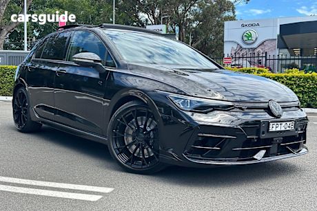 Black 2025 Volkswagen Golf Hatchback R Black Edition