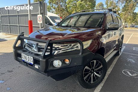 Red 2015 Mitsubishi Pajero Sport Wagon Gls (4X4)