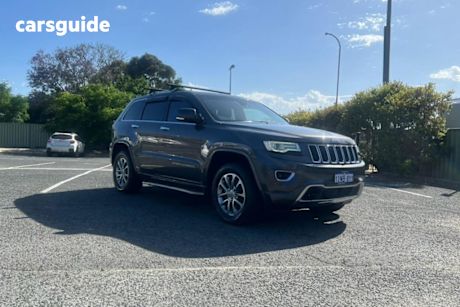 Grey 2014 Jeep Grand Cherokee Wagon Overland (4X4)