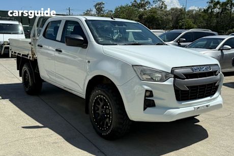 White 2022 Isuzu D-MAX Crew Cab Chassis Sx (4X4)