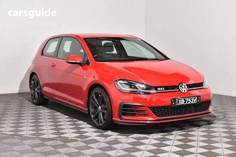 Red 2017 Volkswagen Golf Hatchback Gti
