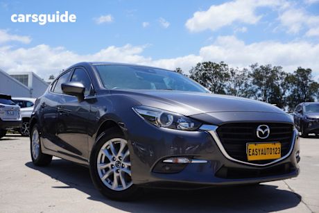 Grey 2017 Mazda 3 Hatchback Maxx