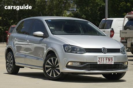 Silver 2017 Volkswagen Polo Hatchback 66 Tsi Trendline