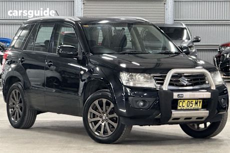 Black 2015 Suzuki Grand Vitara Wagon Sports (4X4)
