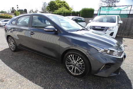 Grey 2022 Kia Cerato Hatchback Sport+