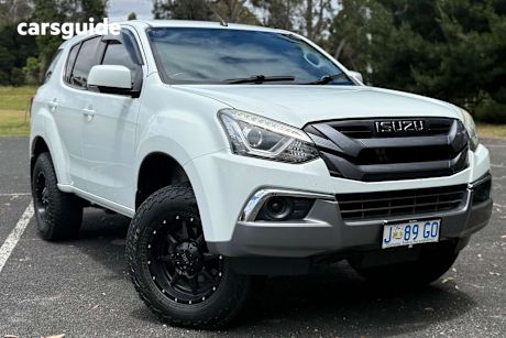 White 2020 Isuzu MU-X Wagon Ls-M (4X4)